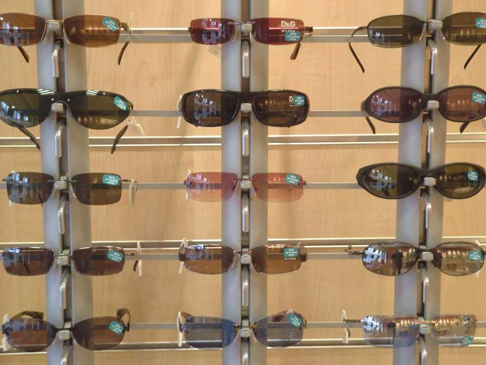 A Guide To Sunglasses Tint Options