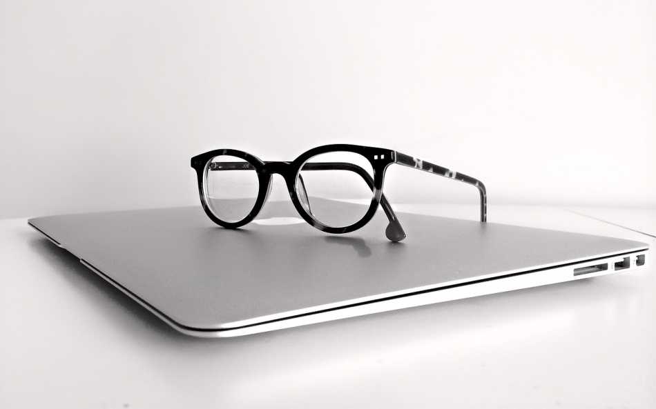 Ordering Glasses Online
